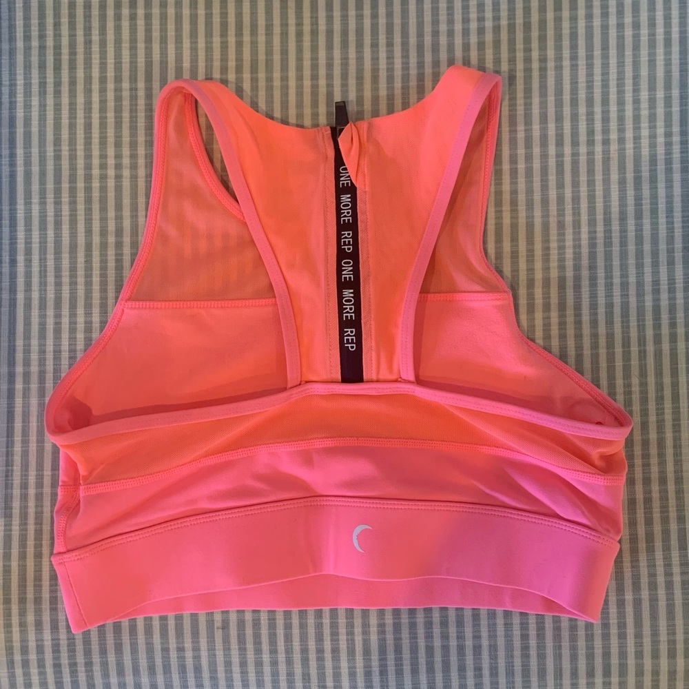Brand new NWOT ZYIA sports bra Large
